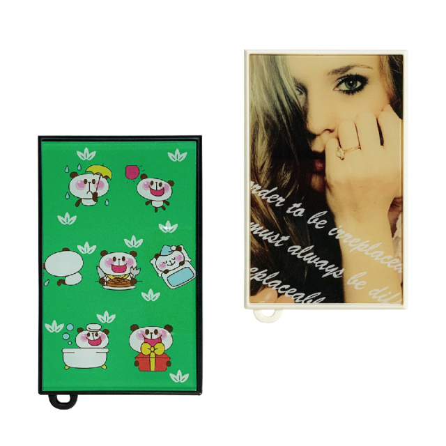 ミラー付きICカードケース